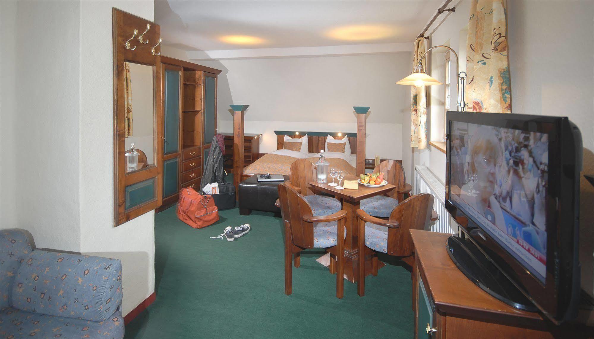 Hotel Saigerhuette Olbernhau Bagian luar foto